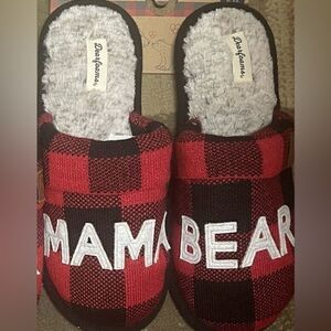 Dearfoams Women's Mama Bear Buffalo Check Clog Slipper NWT